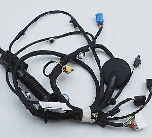 82B971029B - AUDI A1 GB Front Left Door Wiring Set LHD 82B971029B NEW GENUINE