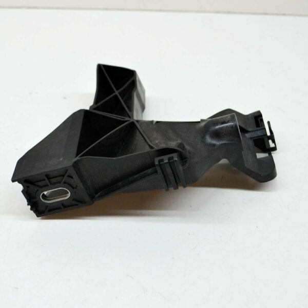 83A805607A - NEW AUDI Q3 SQ3 F3 FRONT LEFT HEADLIGHT BRACKET MOUNT 83A805607A