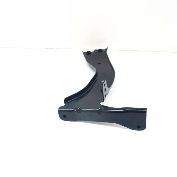 83A821131 - NEW AUDI Q3 F3 SPORTBACK FRONT LEFT FENDER HOLDER 83A821131 ORIGINAL