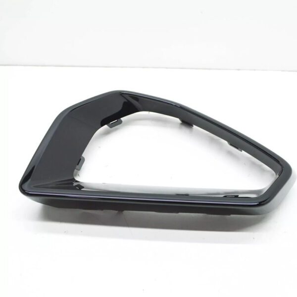 83A853053A - NEW AUDI Q3 F3 FRONT BUMPER LEFT & RIGHT TRIMS BLACK GLOSSY 83A853053AT94