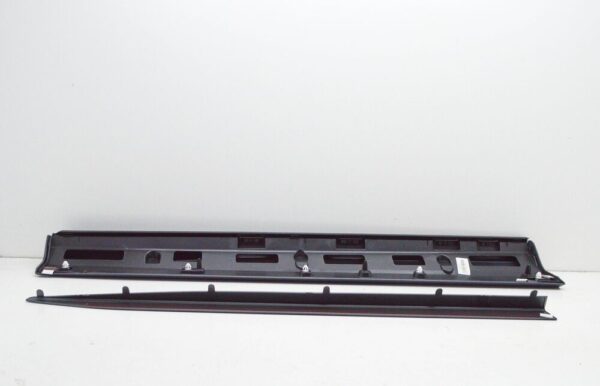 83A853959BGRU - NEW AUDI Q3 8U FRONT LEFT DOOR LOWER MOLDING 83A853959BGRU