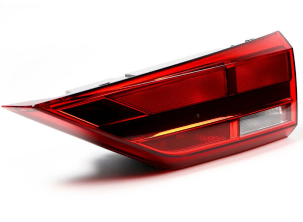 83A945076A - NEW AUDI Q3 F3 REAR RIGHT SIDE TAILGATE TAILLIGHT 83A945076A ORIGINAL