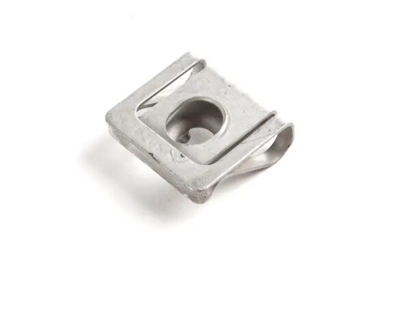 8D0805960 - NEW A4 B7 FRONT LOCKHOLDER SPEEDNUT 8D0805960 ORIGINAL