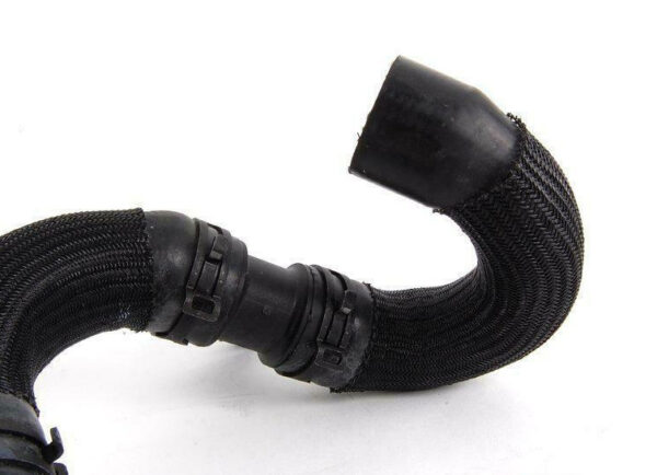 8E0121070B - NEW AUDI A4 B7 RADIATOR UPPER HOSE 8E0121070B OEM