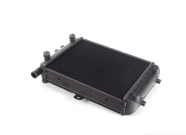 8E0121212H - NEW AUDI A4 8E B7 RIGHT AUXILIARY RADIATOR 8E0121212H ORIGINAL