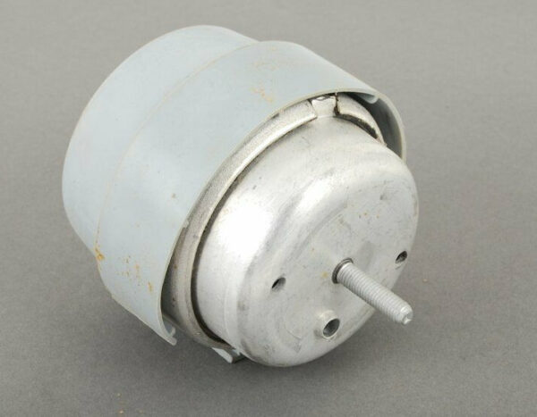 8E0199382AH - NEW AUDI A4 B7 RIGHT SIDE ENGINE HYDRO-MOUNTING 8E0199382AH ORIGINAL