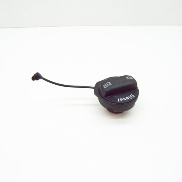 8E0201550H - NEW AUDI A4 B8 FUEL FILLER COVER CAP 8E0201550H 2010 ORIGINAL