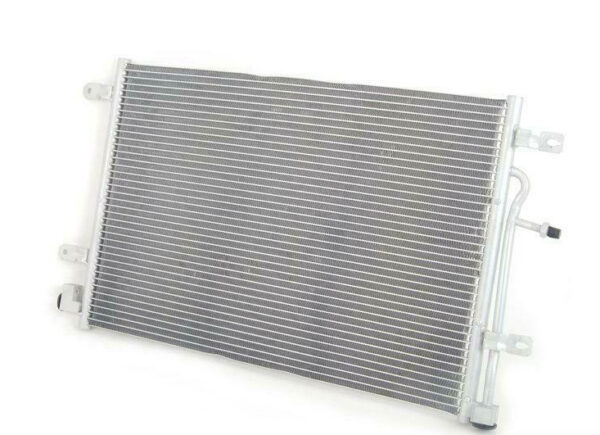8E0260403T - NEW AUDI A4 B7 A/C CONDENSER 8E0260403T ORIGINAL