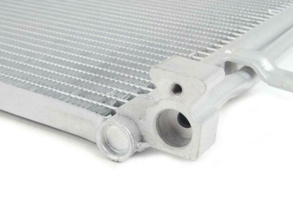 8E0260403T - NEW AUDI A4 B7 A/C CONDENSER 8E0260403T ORIGINAL