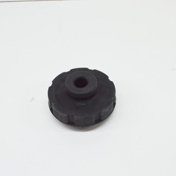 8E0512149P - NEW AUDI A4 B7 BEHIND UPER AXLE SPRING SUPPORT PLATE 8E0512149P ORIGINAL