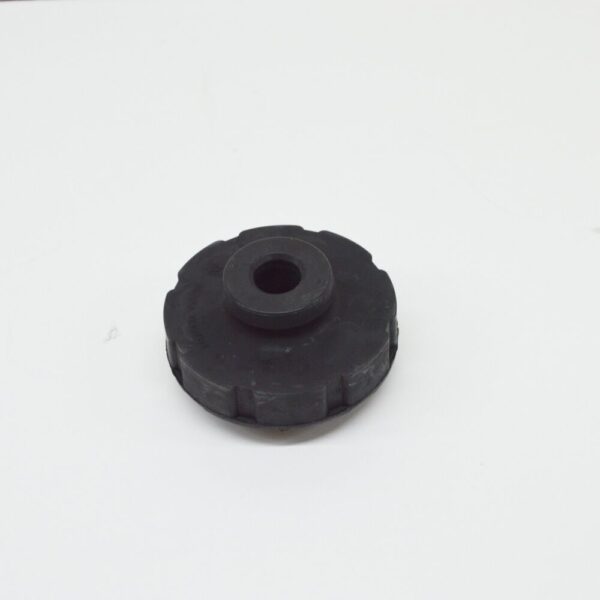 8E0512149P - NEW AUDI A4 B7 BEHIND UPER AXLE SPRING SUPPORT PLATE 8E0512149P ORIGINAL