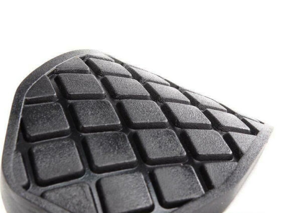 8E072117301C - NEW AUDI A4 B7 CLUTCH PEDAL CAP 8E072117301C ORIGINAL