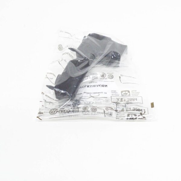 8E0807284E - NEW AUDI A4 AVANT B7 FRONT BUMPER RIGHT BRACKET 8E0807284E ORIGINAL