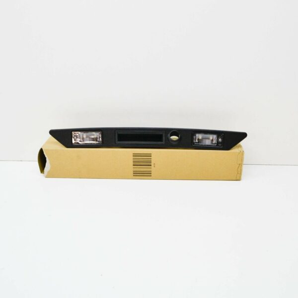 8E0827574C3FZ - NEW AUDI A4 B7 TRUNK LID HANDLE TRIM MOLDING 8E0827574C3FZ 2007