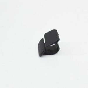 8E0863727A - Audi A1 MK1 bonnet insulation retaining clip 8E0863727A, original part