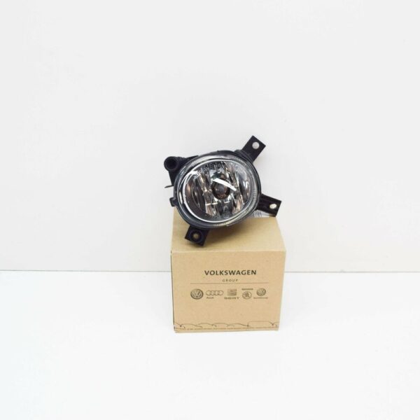 8E0941700E - NEW AUDI A3 8P FRONT RIGHT FOG LIGHT 8E0941700E