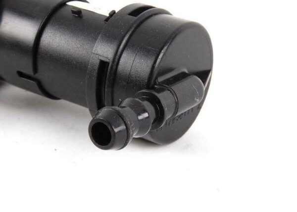 8E0955101G - NEW AUDI A4 B7 LEFT SIDE HEADLAMP WASHER NOZZLE 8E0955101G OEM