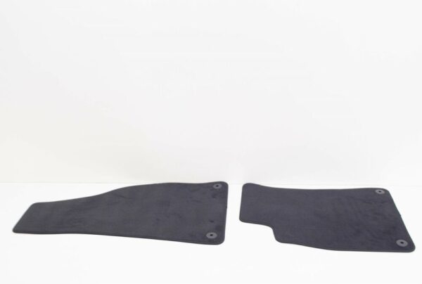8E1061225E90G - NEW AUDI A4 B6 FRONT VELOUR FLOOR MATS LHD 8E1061225E90G