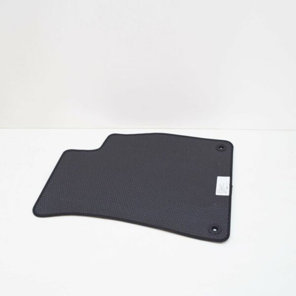 8E1061225E90G - NEW AUDI A4 B6 FRONT VELOUR FLOOR MATS LHD 8E1061225E90G