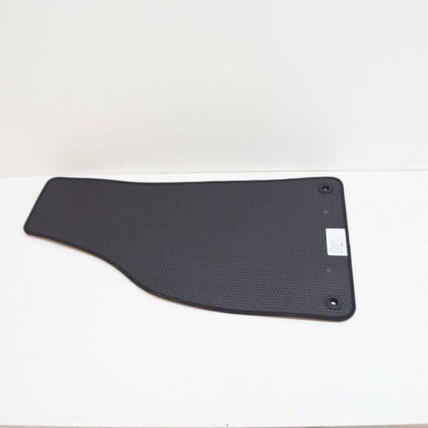 8E1061225E90G - NEW AUDI A4 B6 FRONT VELOUR FLOOR MATS LHD 8E1061225E90G