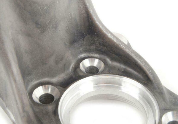 8J0407253D - NEW AUDI TT 8J FRONT LEFT WHEEL BEARING HOUSING 8J0407253D ORIGINAL