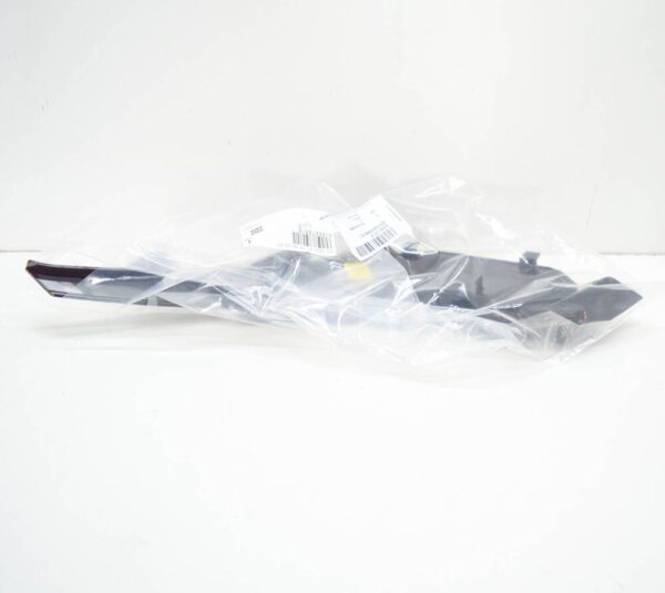 8J0807081B - Audi TT 8J front bumper center grid left cover 8J0807081B new