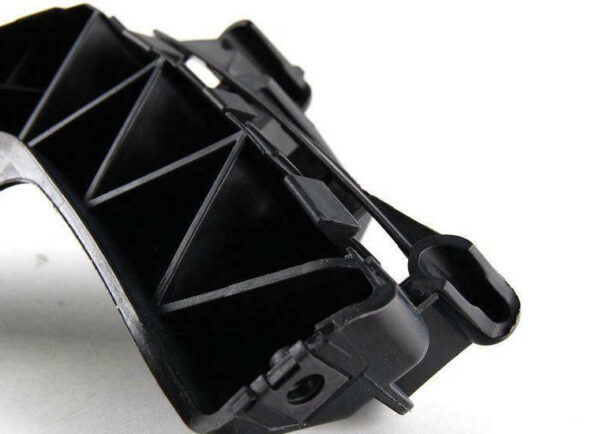 8J0807454B - NEW AUDI TT 8J REAR RIGHT BUMPER SIDE GUIDE SECTION 8J0807454B ORIGINAL