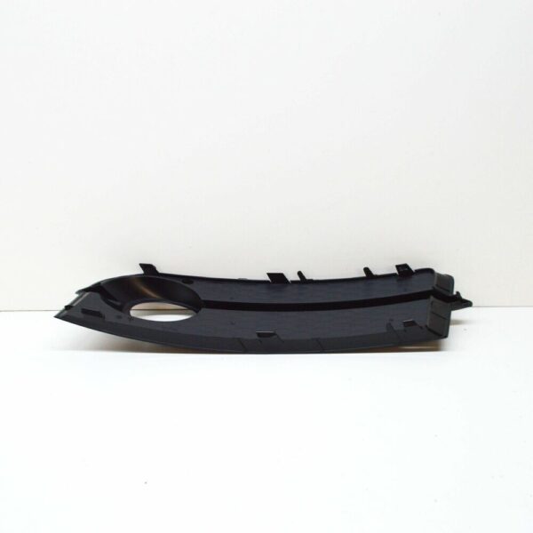 8J080768201C - NEW AUDI TT 8J RIGHT FOG LIGHT GRILLE 8J080768201C 8J0807682 01C 2011 GENUINE