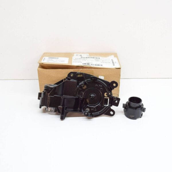 8J0858532A - NEW AUDI TT 8J MK2 FRONT RIGHT DOOR MIRROR MOUNTING PLATE 8J0858532A