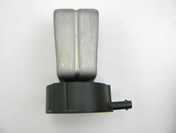 8J0907601 - AUDI Q7 4LB Sound Impact Amplifier 8J0907601 NEW GENUINE