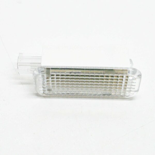 8J0947409A - NEW AUDI A1 8X1 GLOVE BOX INTERIOR LIGHT 8J0947409A