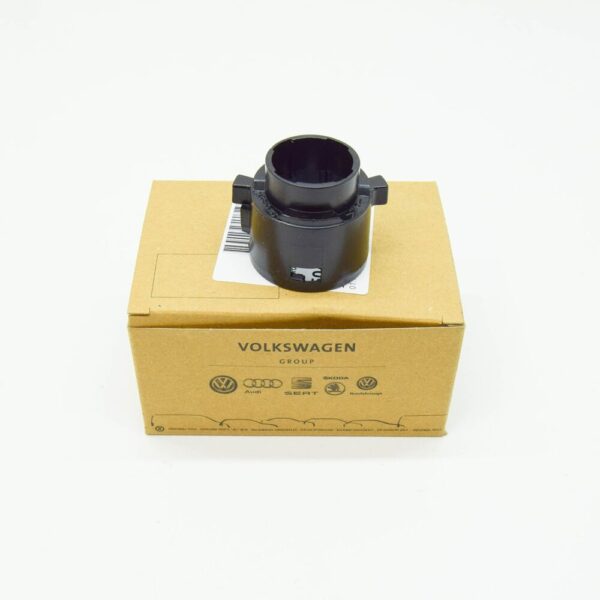 8J1857363 - NEW AUDI TT 8J FRONT LEFT DOOR MIRROR ADAPTER LHD 8J1857363 ORIGINAL