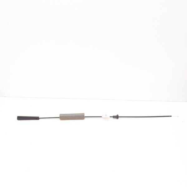 8J2823535B - Audi TT 8J Bonnet Release Cable RHD 8J2823535B New Genuine