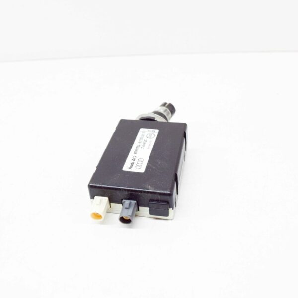 8J7035501B - NEW OEM AUDI TT ROADSTER 8J MK2 AERIAL BASE 8J7035501B GENUINE