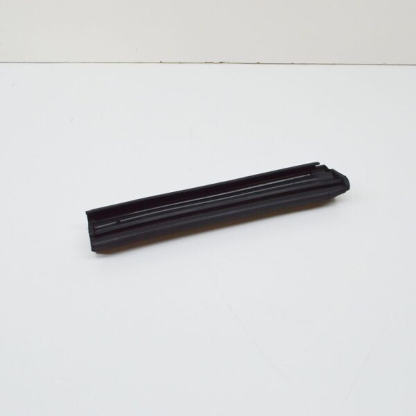 8J7871456 - NEW AUDI TT 8J SOFT TOP FRAME FRONT RIGHT SEAL 8J7871456 ORIGINAL