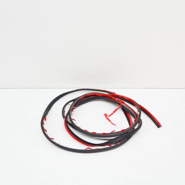 8J8853306 - NEW AUDI TT 8J WINDSHIELD MOLDING TRIM 8J8853306 ORIGINAL