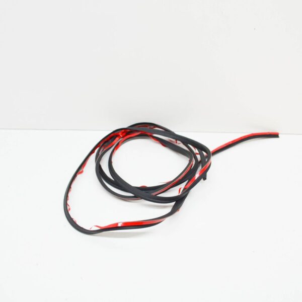 8J8853306 - NEW AUDI TT 8J WINDSHIELD MOLDING TRIM 8J8853306 ORIGINAL