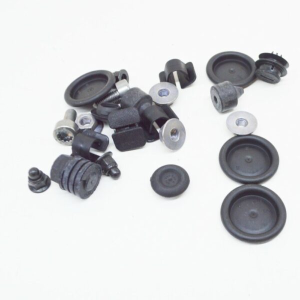 8K0098615A - NEW AUDI A4 B8 BONNET ATTACHMENTS SET 8K0098615A ORIGINAL