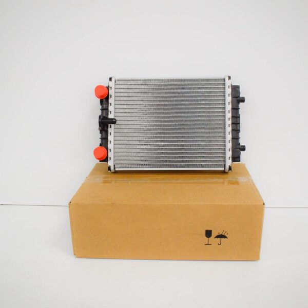 8K0121212B - NEW AUDI A4 B8 COOLING RADIATOR 8K0121212B ORIGINAL