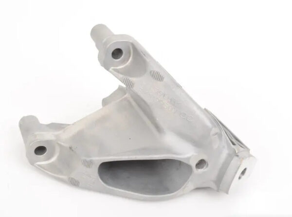 8K0199307CC - NEW AUDI A4 AVANT B8 LEFT ENGINE MOUNT SUPPORT BRACKET 8K0199307CC ORIGINAL