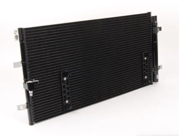 8K0260403AF - NEW AUDI A4 B8 A/C CONDENSER 8K0260403AF ORIGINAL