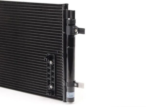 8K0260403AF - NEW AUDI A4 B8 A/C CONDENSER 8K0260403AF ORIGINAL