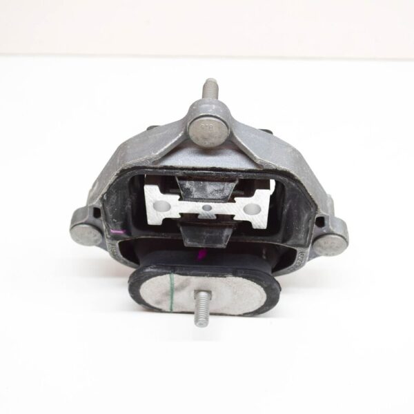 8K0399151BD - NEW AUDI A4 B8 TRANSMISSION MOUNT 8K0399151BD 2.0 PETROL ORIGINAL