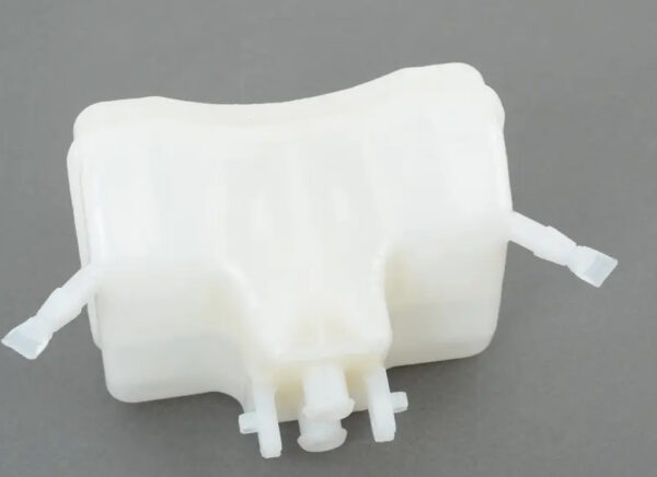 8K0611301A - NEW AUDI A7 SPORTBACK 4G BRAKE MASTER CYLINDER RESERVOIR 8K0611301A ORIGINAL