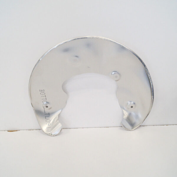 8K0615312H - NEW AUDI A6 C7 FRONT RIGHT BRAKE DUST SHIELD 8K0615312H
