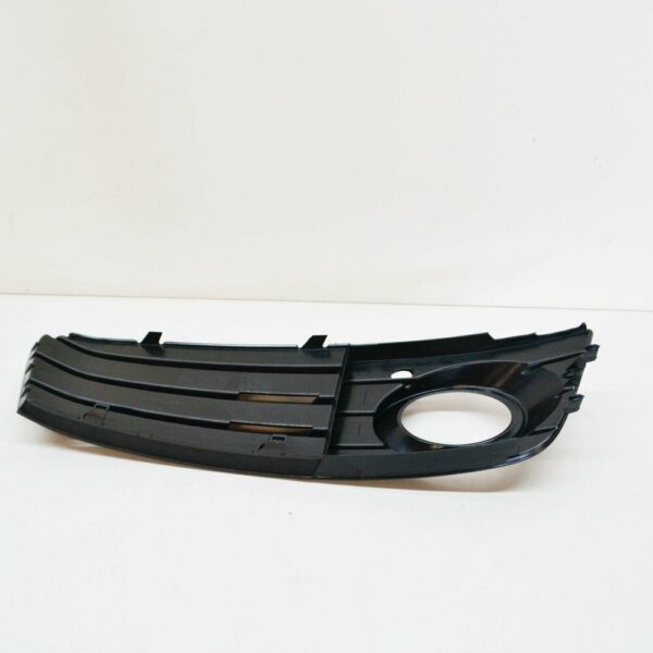 8K0807681A01C - NEW AUDI A4 B8 FRONT BUMPER FOG LIGHT LEFT GRILLE 8K0807681A01C