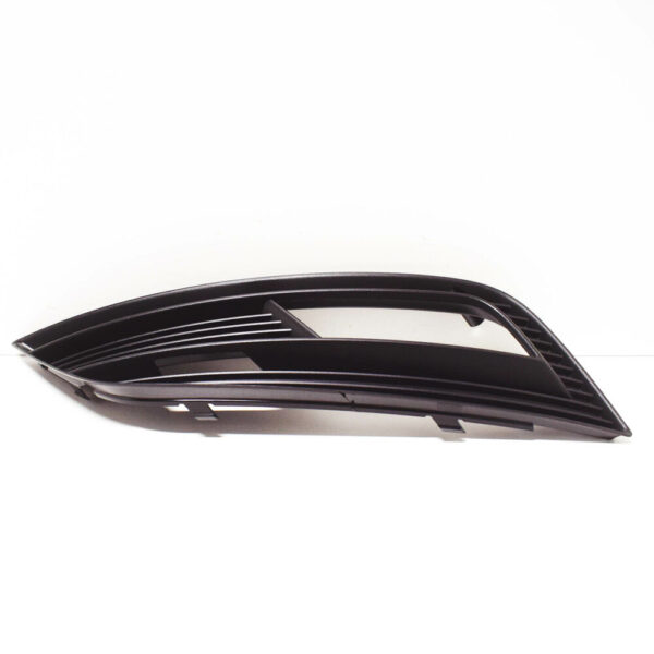 8K0807681K01C - NEW AUDI A4 B8 FRONT LEFT FOG LIGHT GRILLE 8K0807681K01C