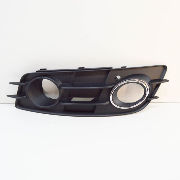 8K0807682E01C - NEW AUDI A4 B8 FRONT BUMPER RIGHT GRILLE 8K0807682E01C