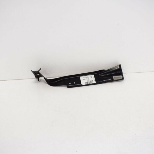 8K0821136J - OEM AUDI A4 8K ALLROAD RS4 QUATTRO RIGHT SIDE FRONT WING BRACKET 8K0821136J