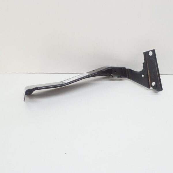8K0821136M - NEW AUDI A4 B8 FRONT RIGHT FENDER LOWER BRACE 8K0821136M